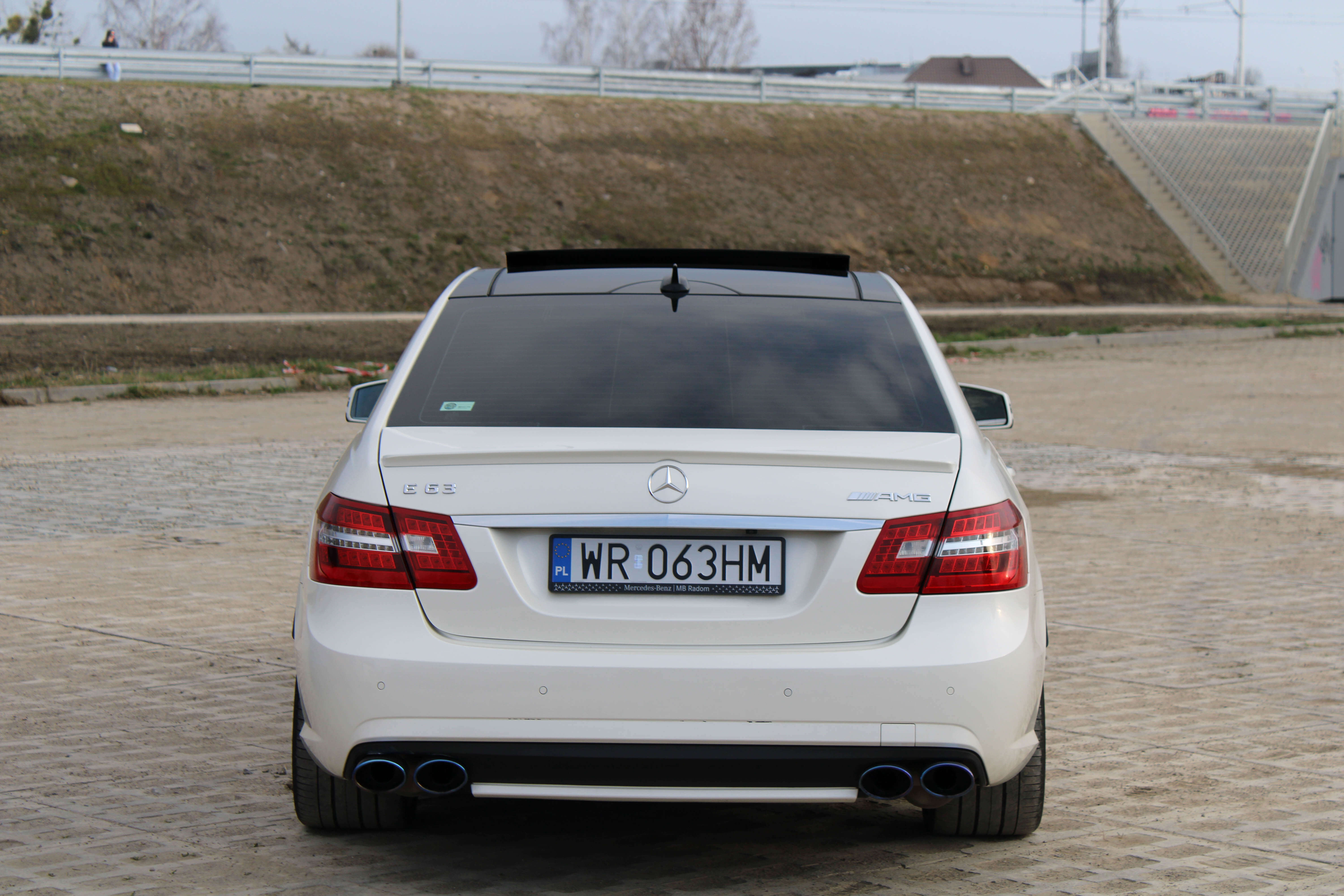 Car 18