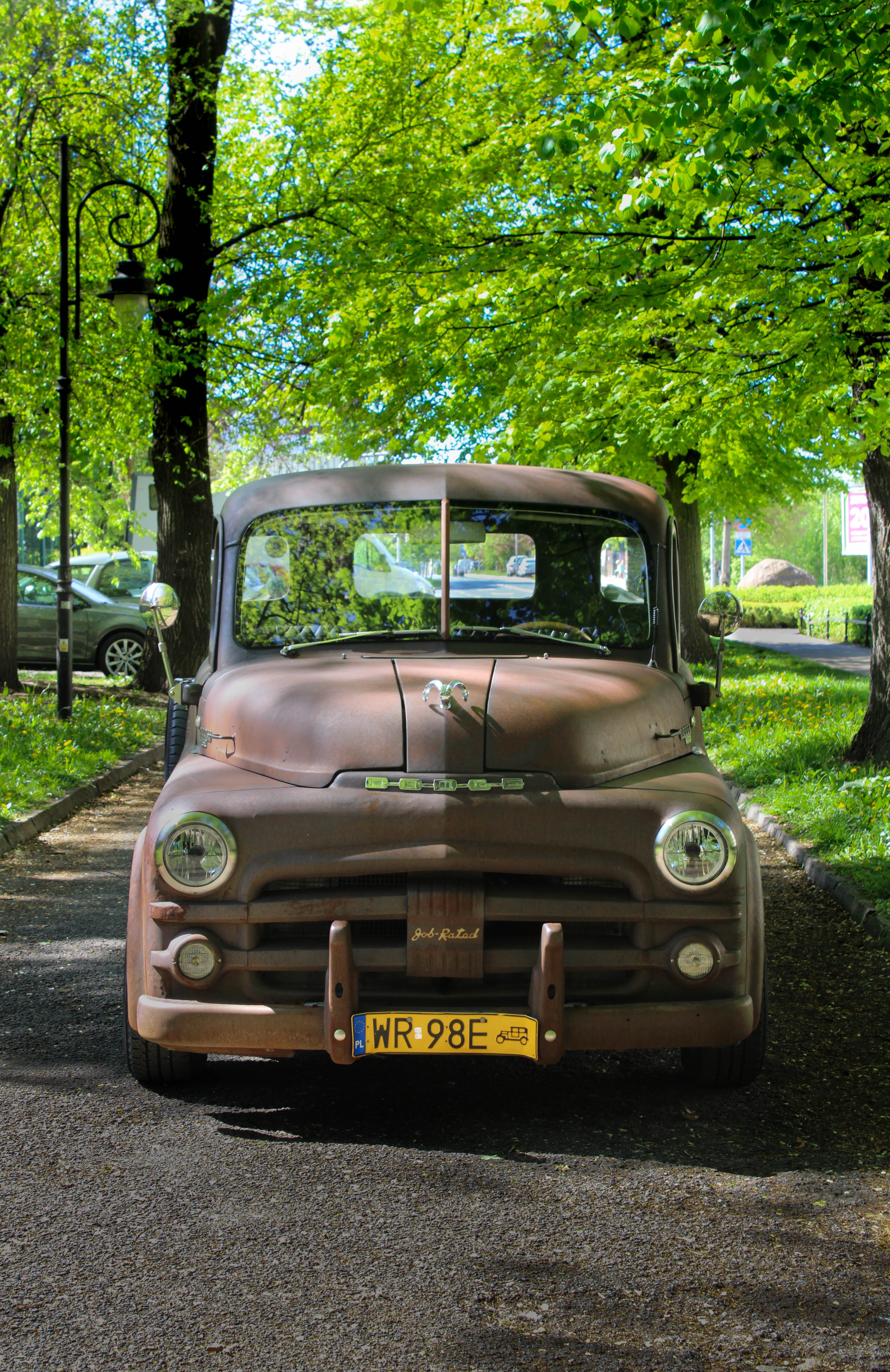 Car 25
